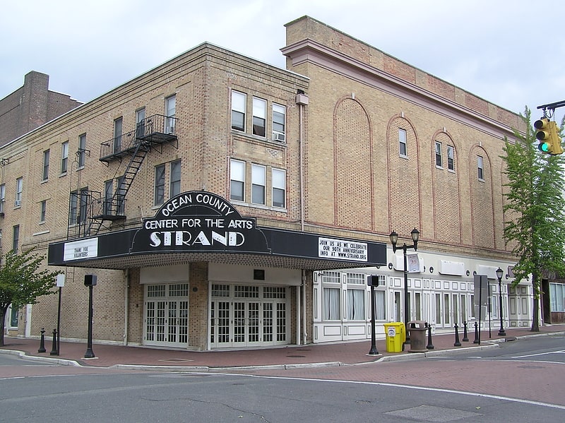 Theater in Lakewood, New Jersey