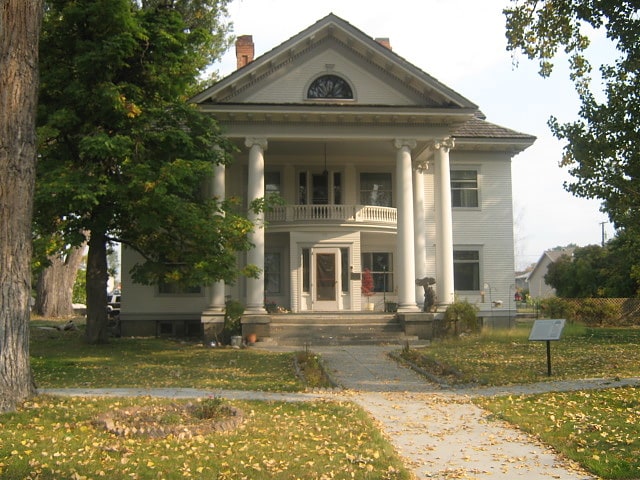 Bass Mansion