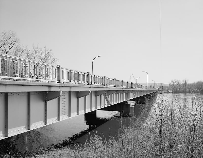 Girder bridge in Winona County