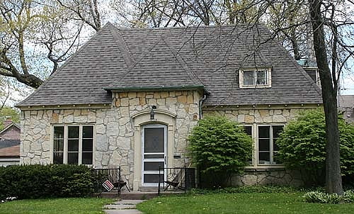 Building in Whitefish Bay