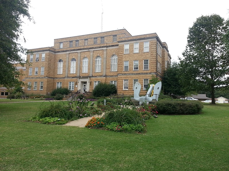 Faulkner County Courthouse