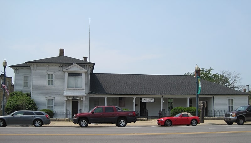 Building in Lockport, Illinois