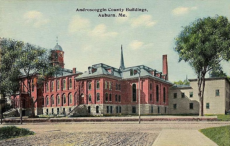 City courthouse in Auburn, Maine