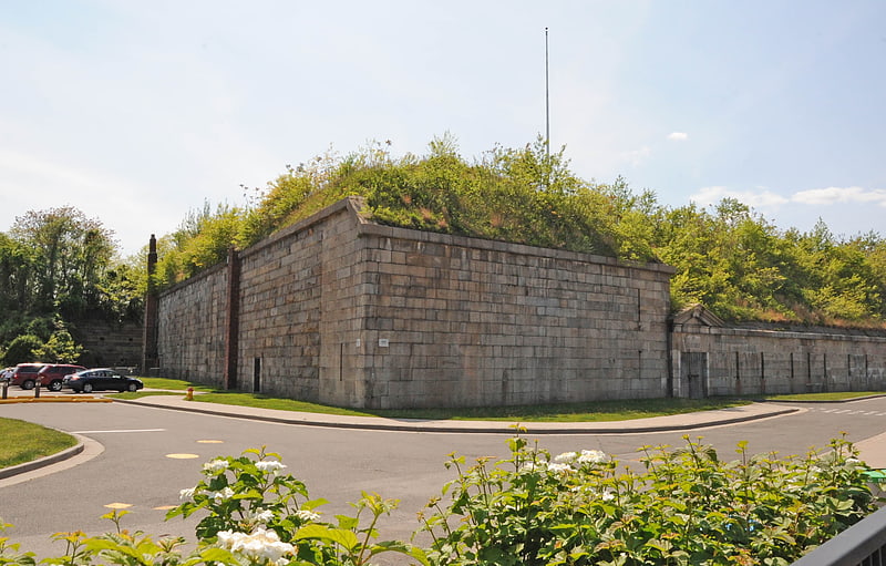 Fort Tompkins