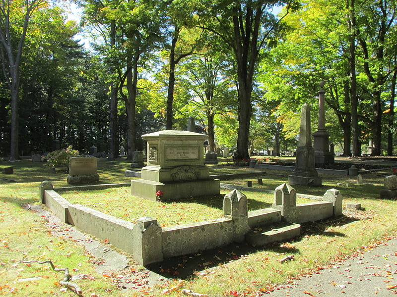 Cemetery in Bedford, Massachusetts