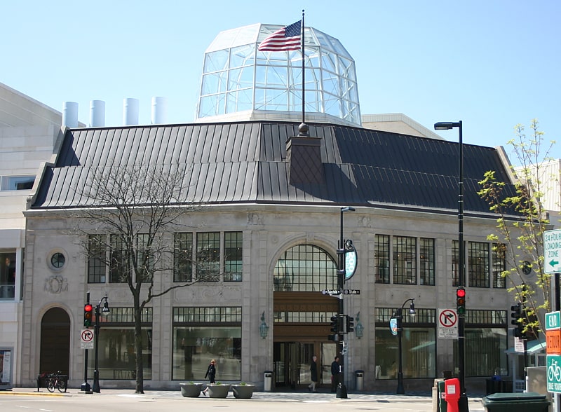 Performing arts center in Madison, Wisconsin