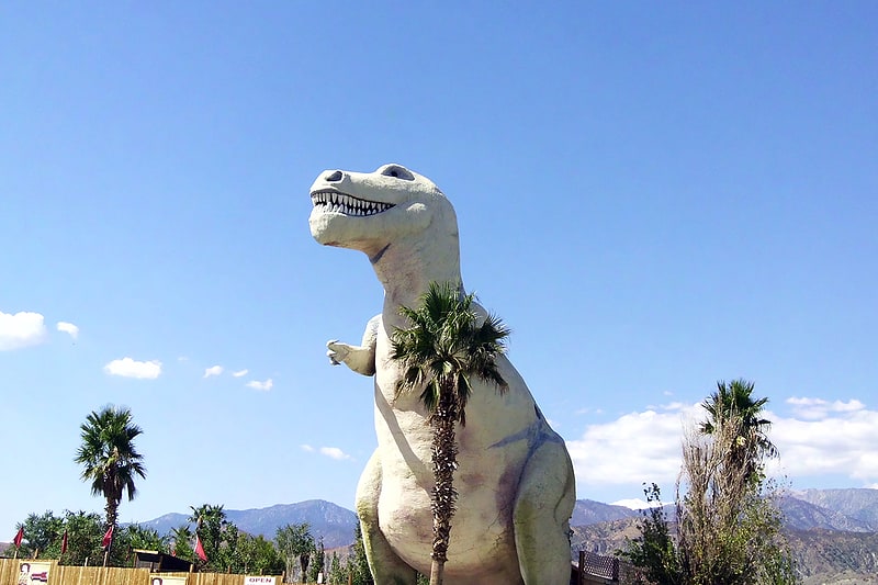 Cabazon Dinosaurs - World's Biggest Dinosaurs