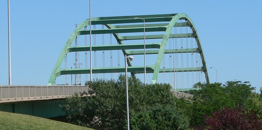 Through arch bridge in South Sioux City, Nebraska