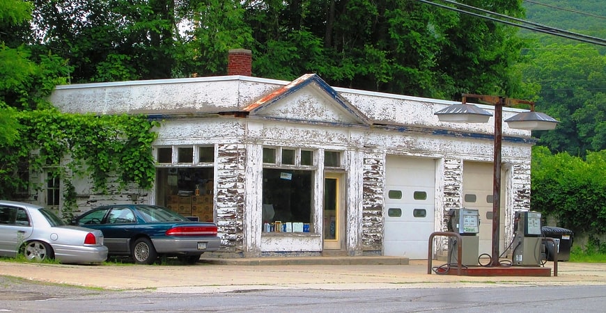 Gas Station at Bridge and Island Streets