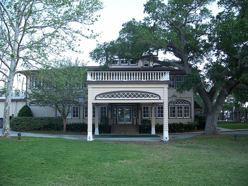 Mansion in Ormond Beach, Florida