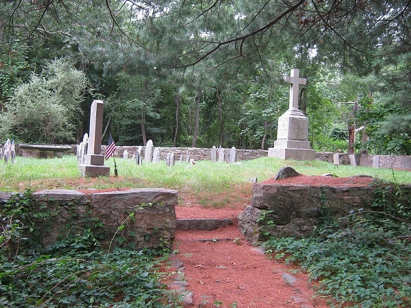Old Narragansett Cemetery