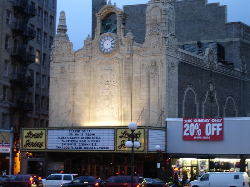 Movie theater in Jersey City, New Jersey