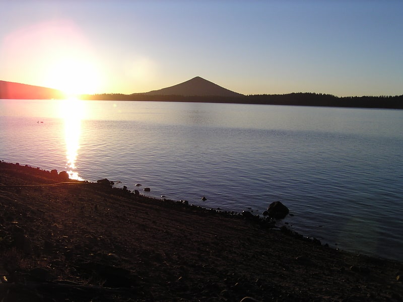 Lake in Oregon