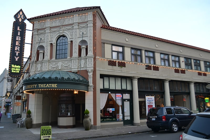 Performing arts theater in Astoria, Oregon