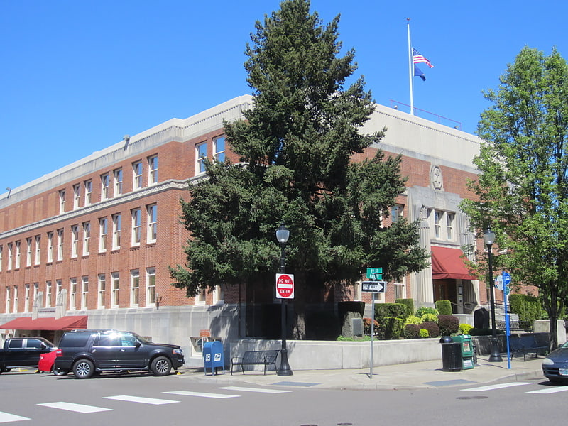 Clackamas County Courthouse