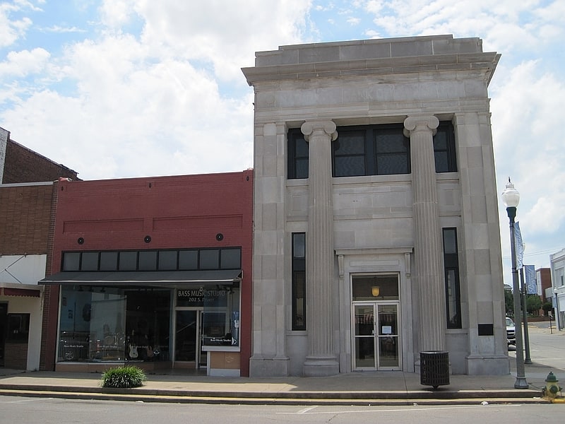 Building in Paragould, Arkansas