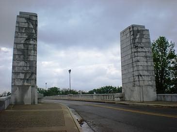 Deck arch bridge in Knox County, Indiana