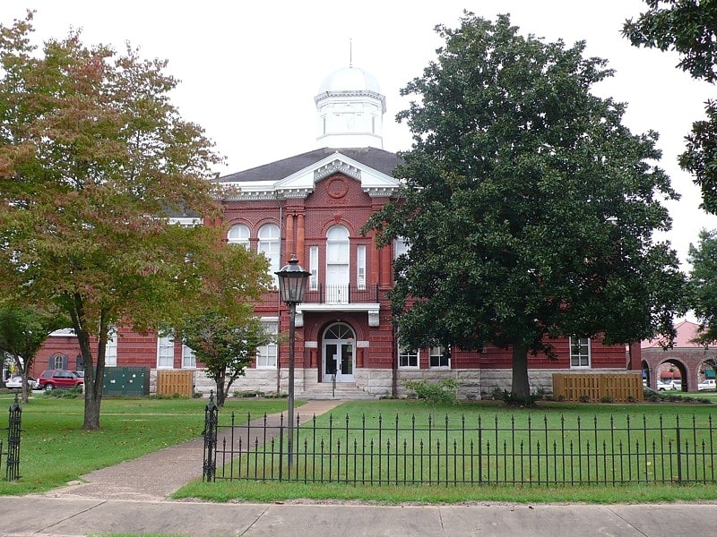 Courthouse in Livingston, Alabama