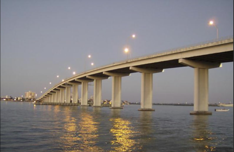Girder bridge in Clearwater, Florida
