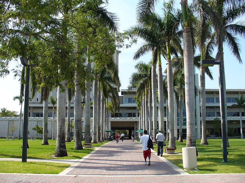 Uniwersytet w Coral Gables, Floryda