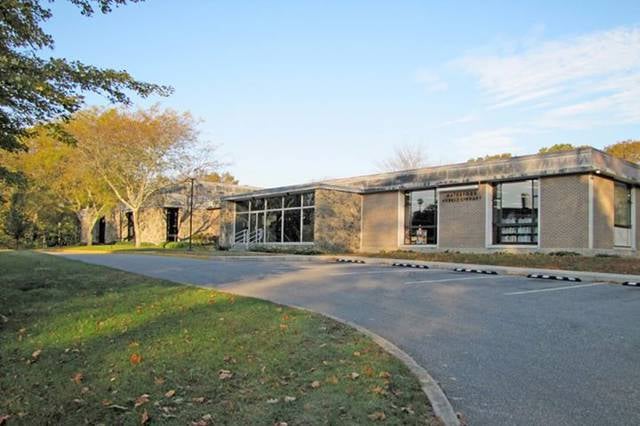 Waterford Public Library