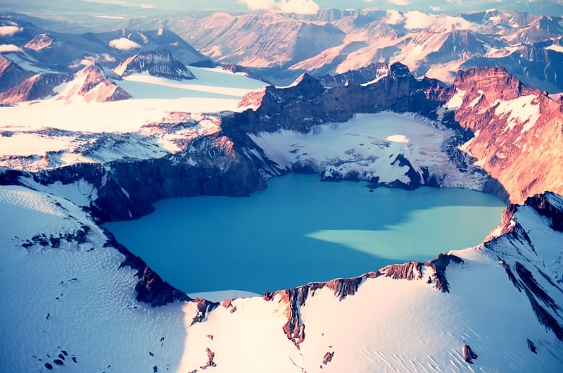 Estratovolcán en Alaska