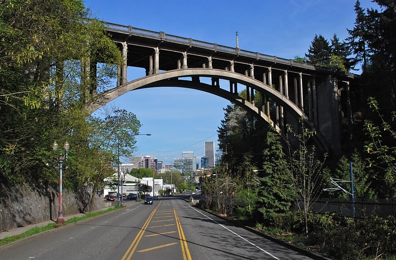 Arch bridge in Portland, Oregon