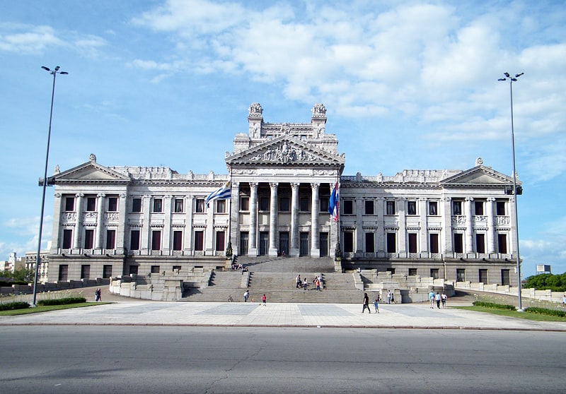 Biura władz lokalnych w Montevideo